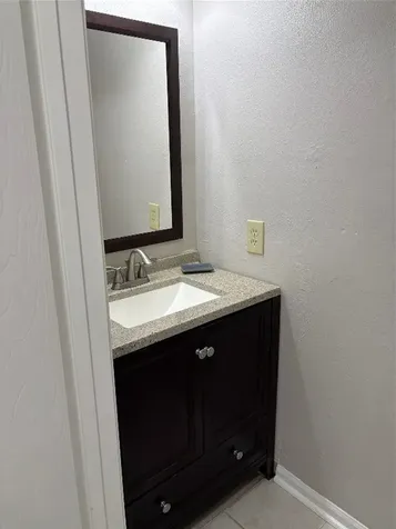 17281 Saturn Lane Houston TX 77058