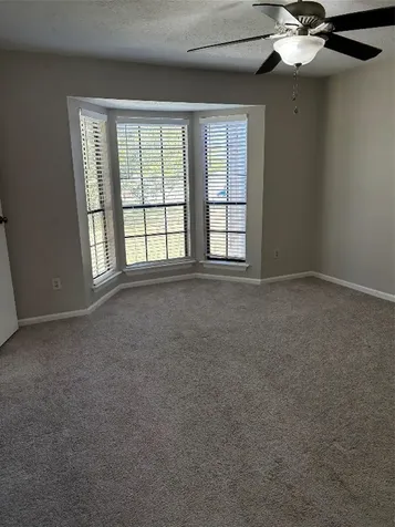 17281 Saturn Lane Houston TX 77058