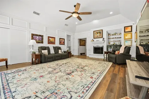 112 Broken Bough Lane Conroe TX 77304