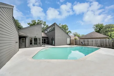 16502 Craighurst Drive Houston TX 77059