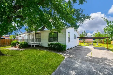 2636 Lone Oak Road Houston TX 77093