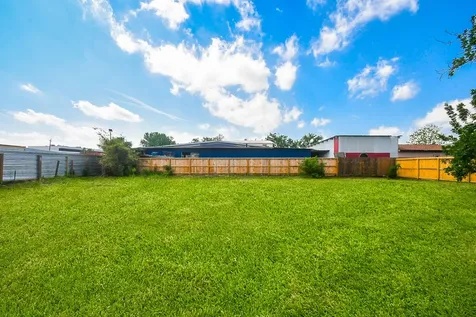 2636 Lone Oak Road Houston TX 77093