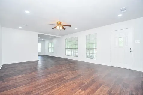 2636 Lone Oak Road Houston TX 77093