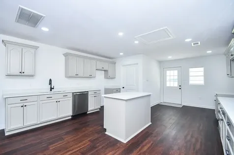 2636 Lone Oak Road Houston TX 77093