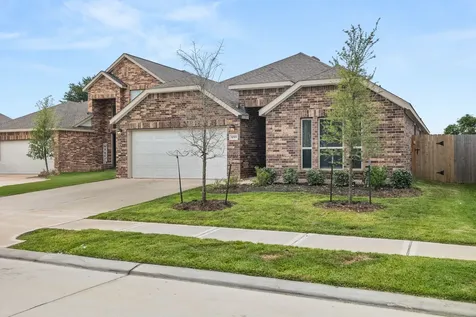 31515 Silverthorne Bush Drive Hockley TX 77447