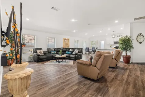 31515 Silverthorne Bush Drive Hockley TX 77447