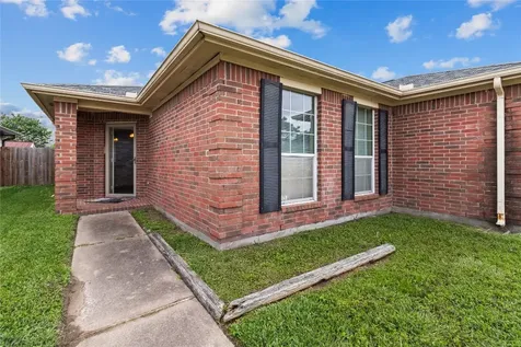 5231 Honeyvine Drive Houston TX 77048