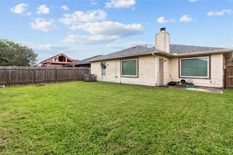 5231 Honeyvine Drive Houston TX 77048