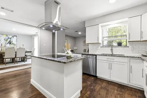 2119 Woodstream Drive Kingwood TX 77339