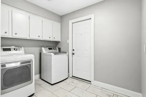 2119 Woodstream Drive Kingwood TX 77339
