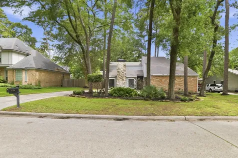 2119 Woodstream Drive Kingwood TX 77339
