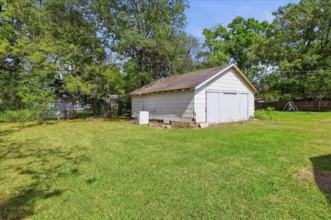 519 S 13th Street Nederland TX 77627