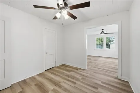 519 S 13th Street Nederland TX 77627