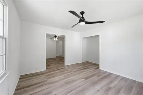 519 S 13th Street Nederland TX 77627