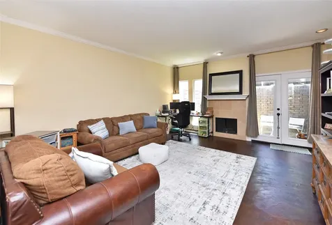 10811 Richmond Avenue 52 Houston TX 77042