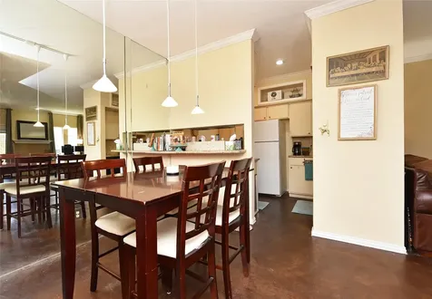10811 Richmond Avenue 52 Houston TX 77042
