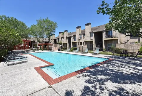 10811 Richmond Avenue 52 Houston TX 77042