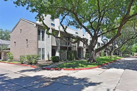10811 Richmond Avenue 52 Houston TX 77042