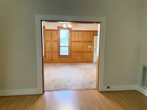 405 S 10th Street Crockett TX 75835