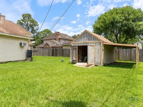 3002 El Camino Street Bay City TX 77414