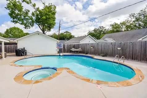 2930 Kevin Lane Houston TX 77043