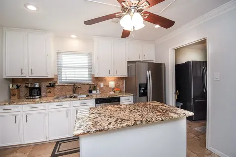 2930 Kevin Lane Houston TX 77043