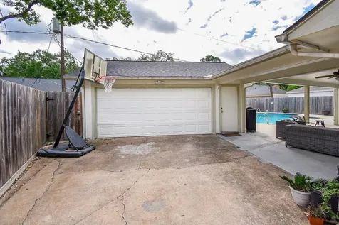2930 Kevin Lane Houston TX 77043