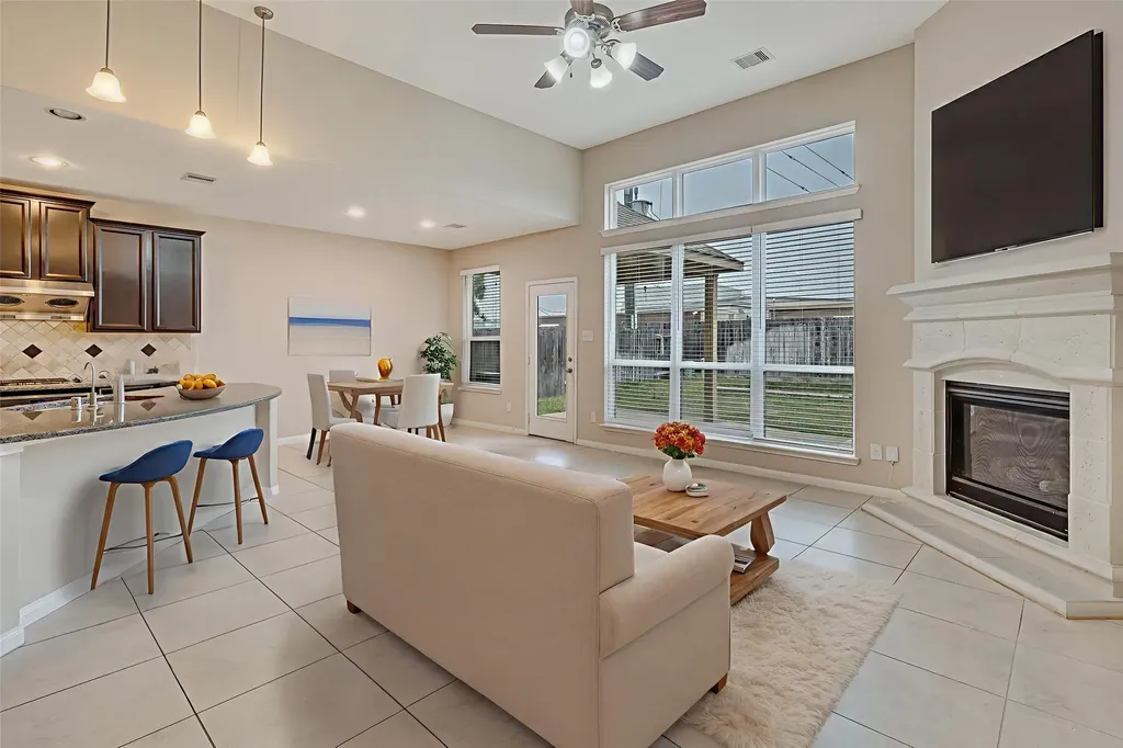 17602 Stamford Oaks Drive Tomball TX 77377