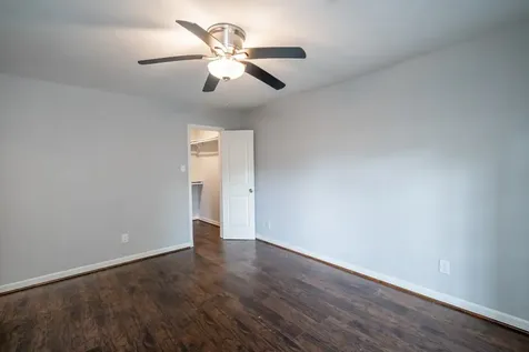 1907 Ashford Hollow Lane Houston TX 77077