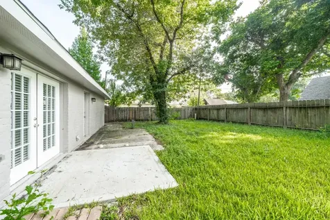 1907 Ashford Hollow Lane Houston TX 77077