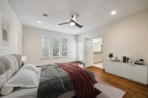 4833 Chenevert Street Houston TX 77004