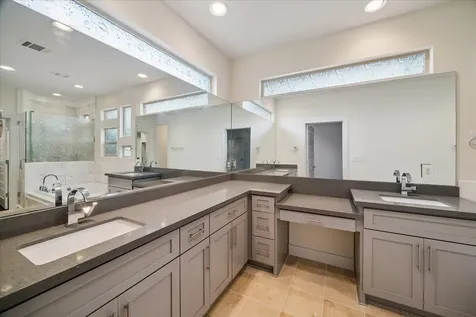 4833 Chenevert Street Houston TX 77004