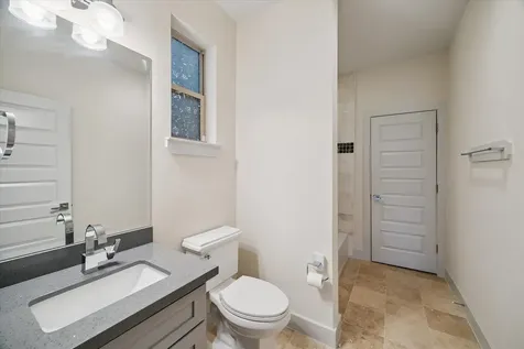 4833 Chenevert Street Houston TX 77004