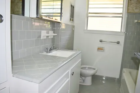 5126 Beechnut Street Houston TX 77096