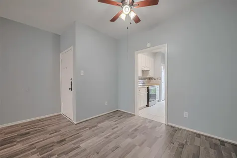 9707 Richmond Avenue 103 Houston TX 77042