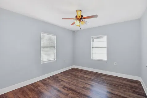 1327 33rd Street Galveston TX 77550