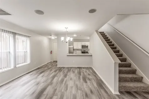 1722 Redwing Bluff Drive Houston TX 77009