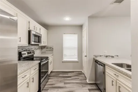 1722 Redwing Bluff Drive Houston TX 77009
