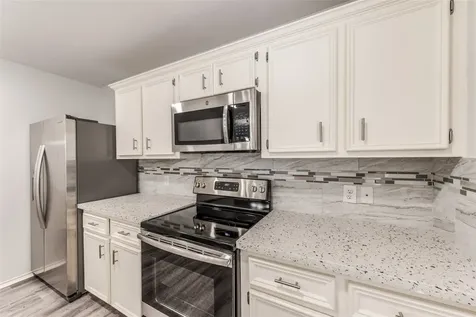 1722 Redwing Bluff Drive Houston TX 77009