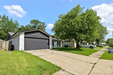 10415 Towne Oak Lane Sugar Land TX 77498