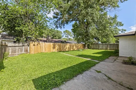 10415 Towne Oak Lane Sugar Land TX 77498
