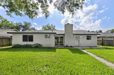 10415 Towne Oak Lane Sugar Land TX 77498