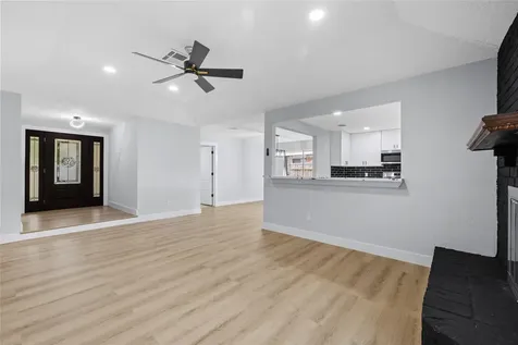 10415 Towne Oak Lane Sugar Land TX 77498