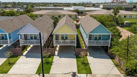 2305 67th Street Galveston TX 77551