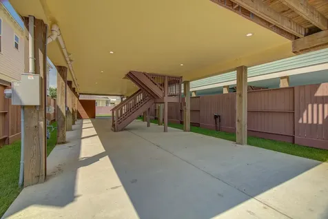 2305 67th Street Galveston TX 77551