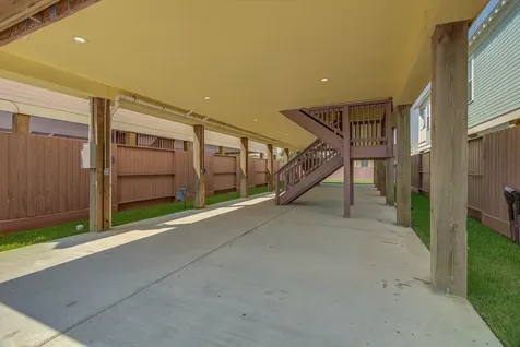2305 67th Street Galveston TX 77551