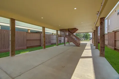 2305 67th Street Galveston TX 77551