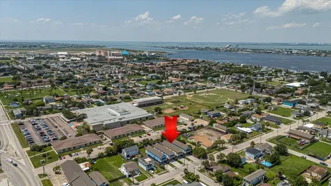 2305 67th Street Galveston TX 77551