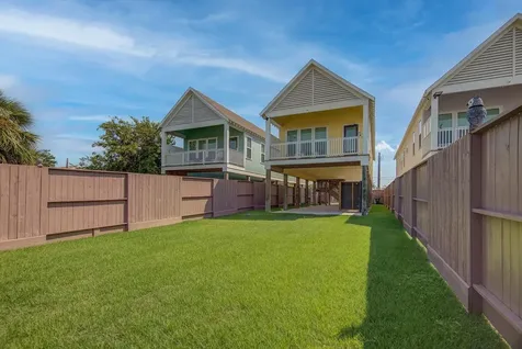 2305 67th Street Galveston TX 77551