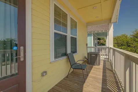 2305 67th Street Galveston TX 77551